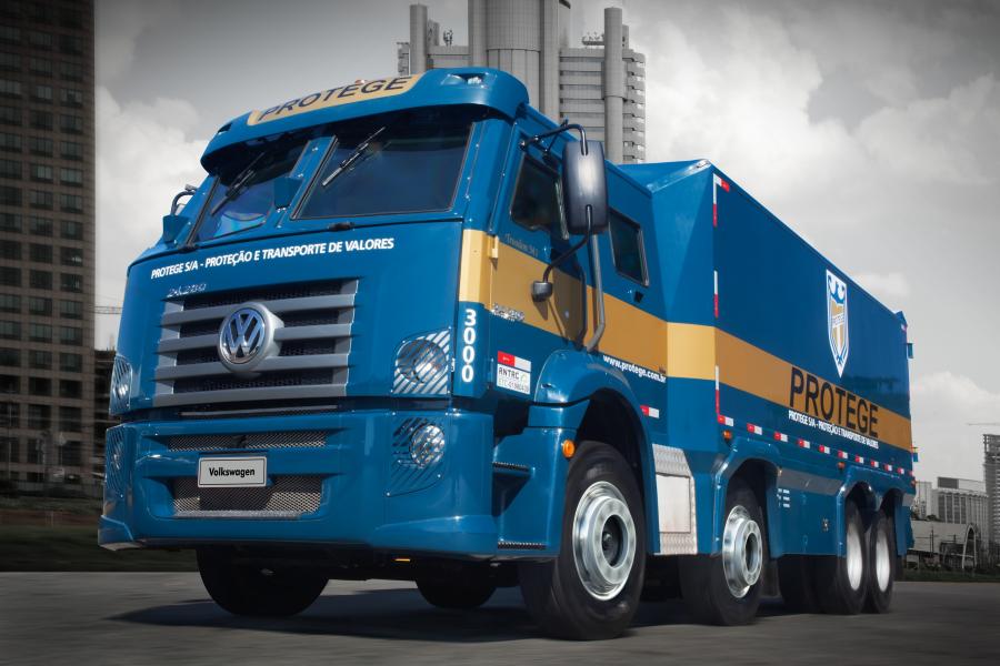  Volkswagen Constellation 24.280 8x2 Protege 2017 года  (фото 4 из 4)